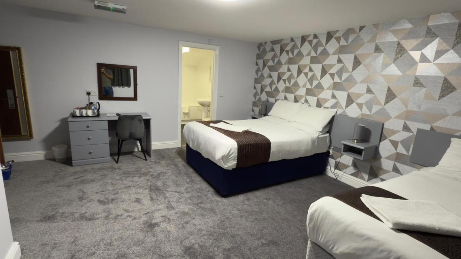 The Terrace Lodge Hotel Yeovil Exteriér fotografie