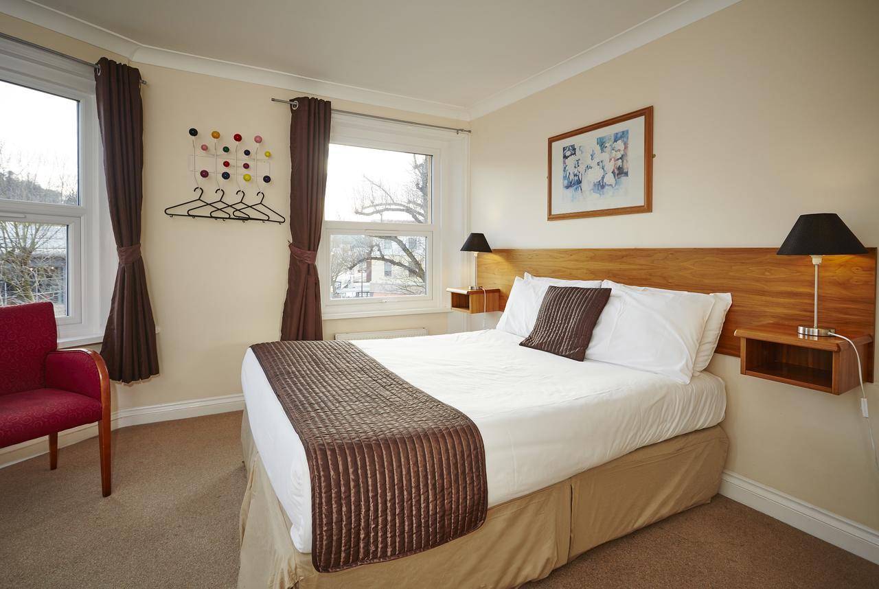 The Terrace Lodge Hotel Yeovil Exteriér fotografie